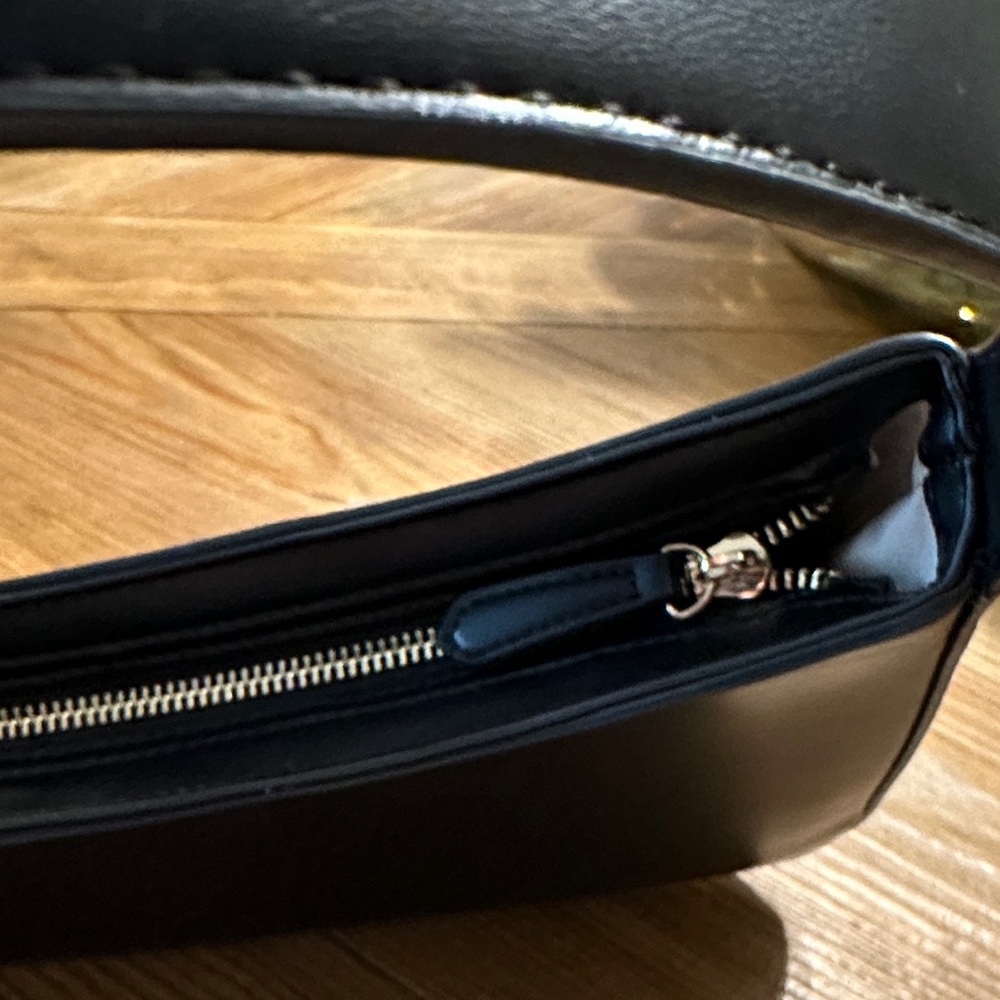 Rachel Zoe Classic Black Leather Shoulder Bag - Picture 2 of 7